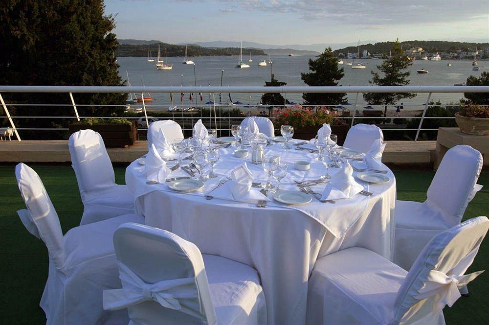 Aks Porto Heli Hotel Restaurant foto